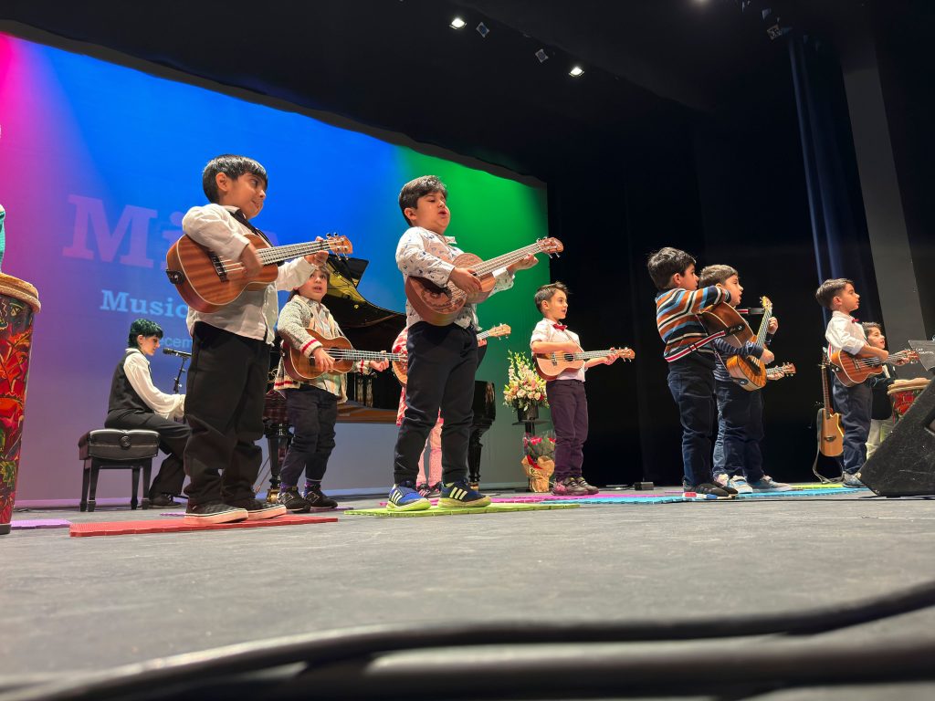 Kids music activity